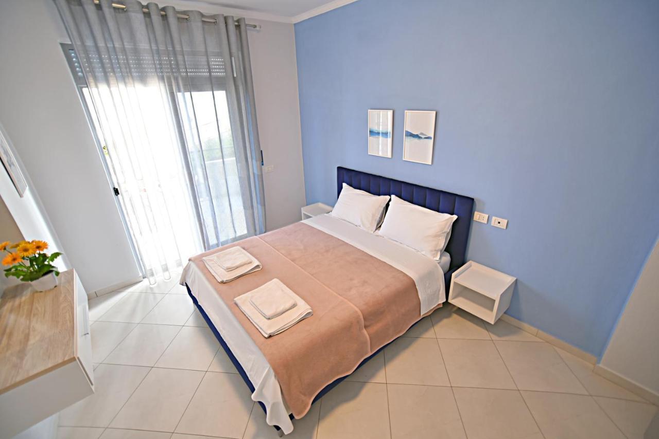 Sunrise Suites Vlorë Extérieur photo